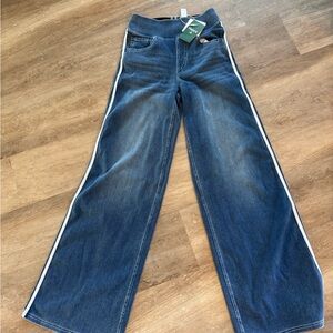 HALARA Blue Flare Jeans with White Stripe